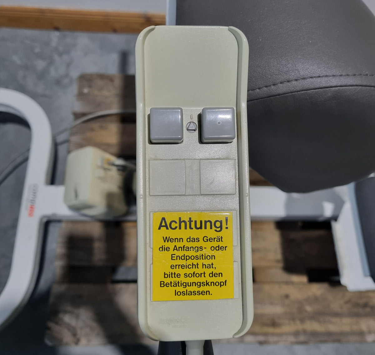 Proxomed Compass MTT Rückentrainer Kombi, Hyperextension, Rückenstrecker, elektrisch verstellbar, Rumpfmuskeltrainer, gebraucht - überholter Zustand