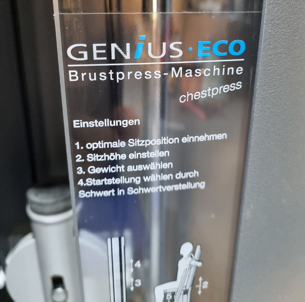 Frei Genius Eco Bankdrückmaschine, Brustpresse, Chestpress, MPG, Reha, Rahmenfarbe Silber, Polsterfarbe Blau, gebraucht - überholter Zustand