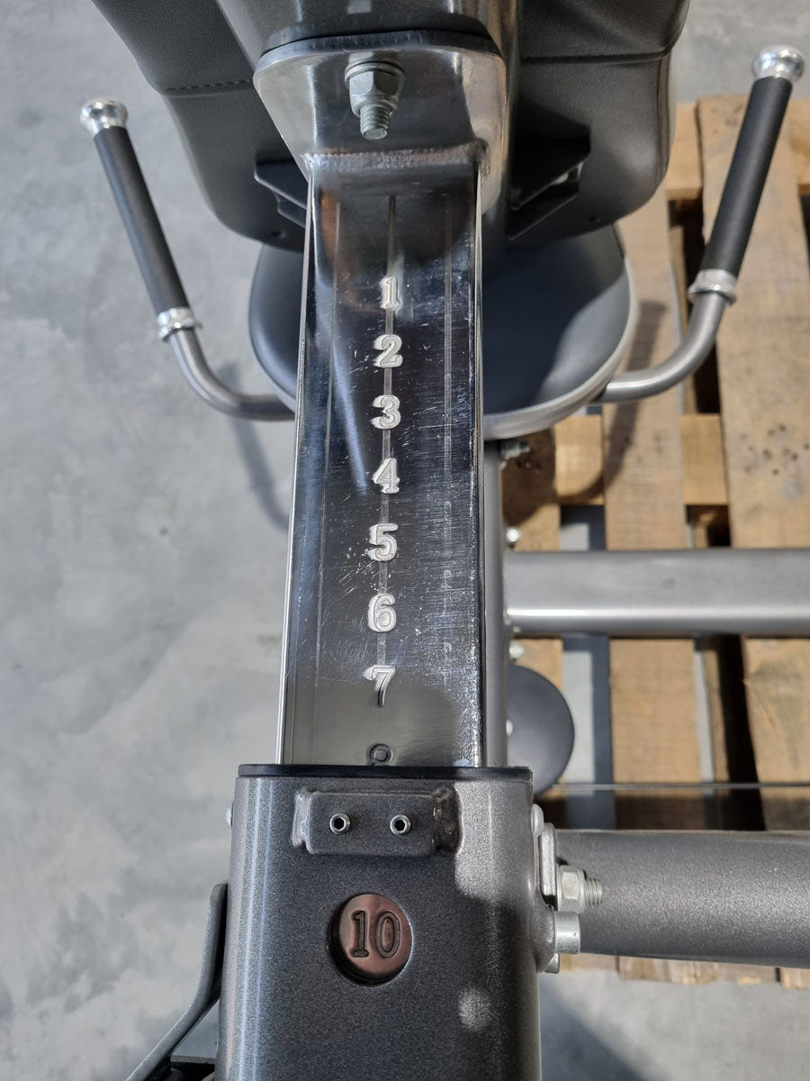 Impulse Fitness leg press horizontal, frame color gray-anthracite, used - refurbished condition