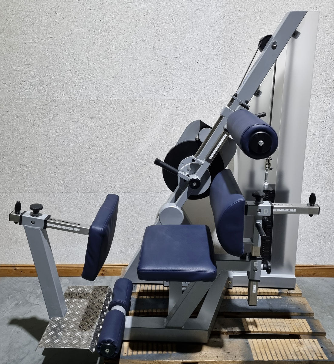 SVG Bauchbeuger / Rückenstrecker, Bauchmaschine und Rückenmaschine Kombigerät 2 in 1, MPG, gebraucht - überholter Zustand