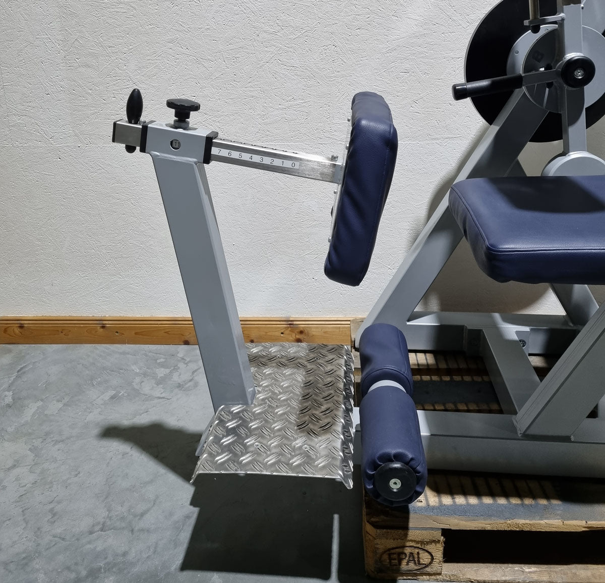 SVG Bauchbeuger / Rückenstrecker, Bauchmaschine und Rückenmaschine Kombigerät 2 in 1, MPG, gebraucht - überholter Zustand