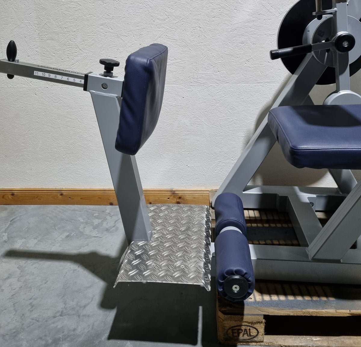 SVG Bauchbeuger / Rückenstrecker, Bauchmaschine und Rückenmaschine Kombigerät 2 in 1, MPG, gebraucht - überholter Zustand