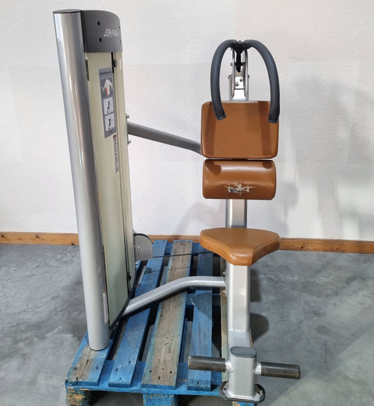 Life Fitness Optima Series Abdominal Crunch Machine, Abdominal Crunch OSAB, frame color silver, upholstery color orange, used - refurbished condition