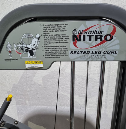Nautilus Nitro Beinstrecker und Beinbeuger sitzend, 2 Geräte im Set, Leg Curl and Leg Extension seated, Rahmenfarbe Anthrazit, gebraucht - überholter Zustand