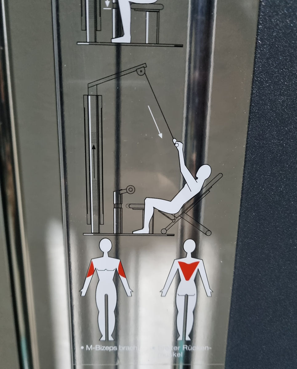Frei Genius Lateral-Zug, Latzug von Oben mit Seilzug, Lat-Machine, Pulldown, Rahmenfarbe Silber - gebraucht - überholter Zustand