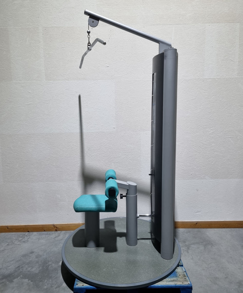 Frei Genius Lateral-Zug, Latzug von Oben mit Seilzug, Lat-Machine, Pulldown, Rahmenfarbe Silber - gebraucht - überholter Zustand