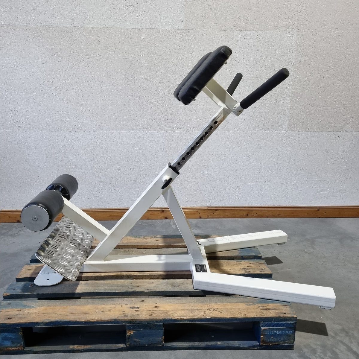 Competition Line, back extension bench 45°, hyperextension, height adjustable, frame color white, upholstery color black, used - refurbished condition