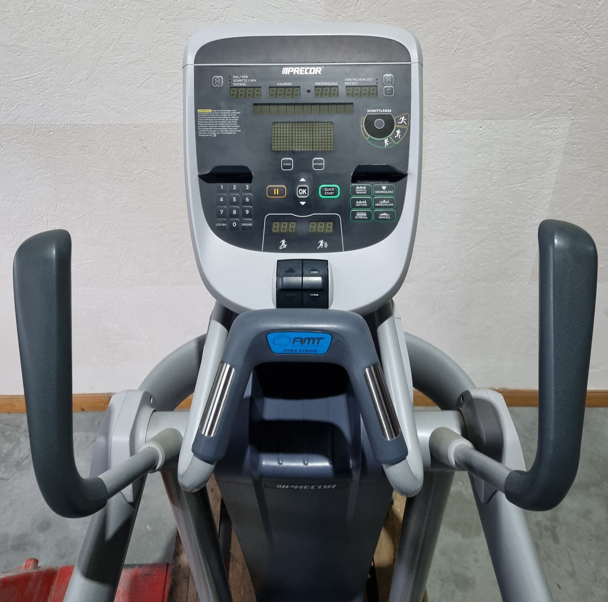 Precor AMT 835 Open Stride, Neues Modell, P30 Konsole LED - Crosstrainer, Stepper, Ellipsentrainer 3 in 1 - gebraucht - überholter Zustand