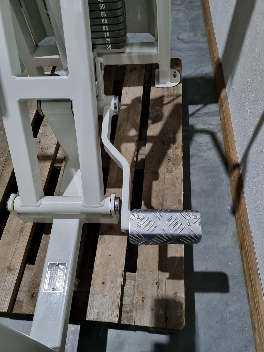 Competition Line, Rudern mit Bruststütze und Einstiegshilfe, Row, Lat-Rudern, Rahmenfarbe Weiß, gebraucht - überholter Zustand