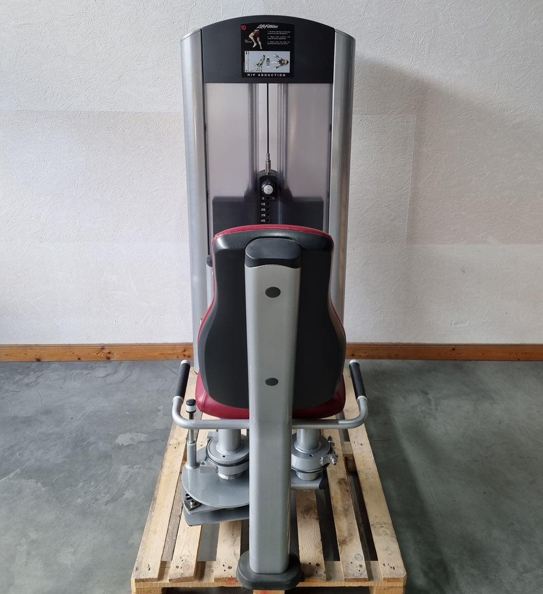 Life Fitness Abductor Machine, Hip Abduction Abductor, Signature Series, Frame Color Silver, Used - Refurbished Condition