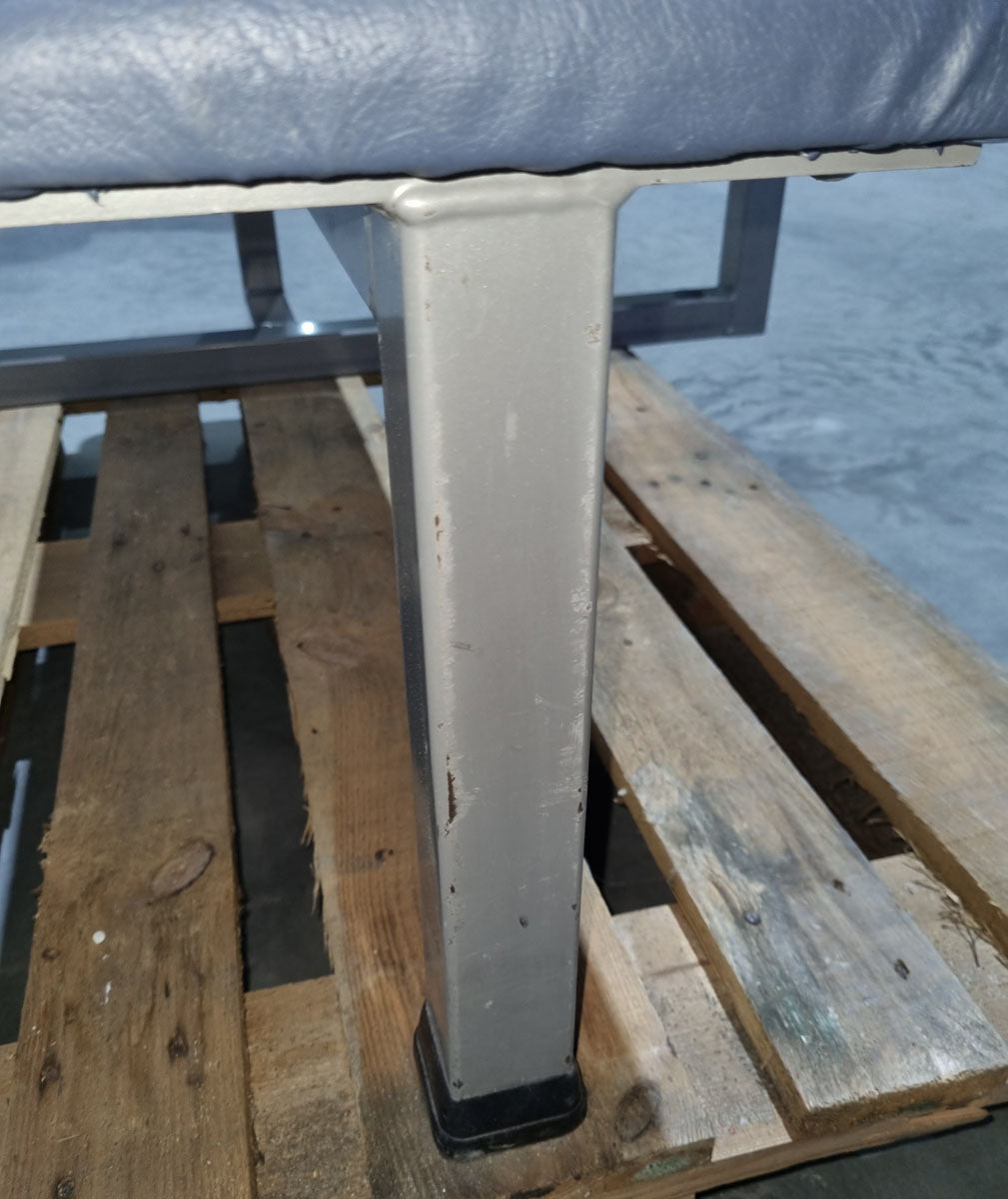 Nordic Gym Olympia Flachdrückerbank, Olympic Flat Bench, Bankdrückbank Flach mit Ablagen für Bankdrücken, Rahmebfarbe Grau, gebraucht - überholter Zustand