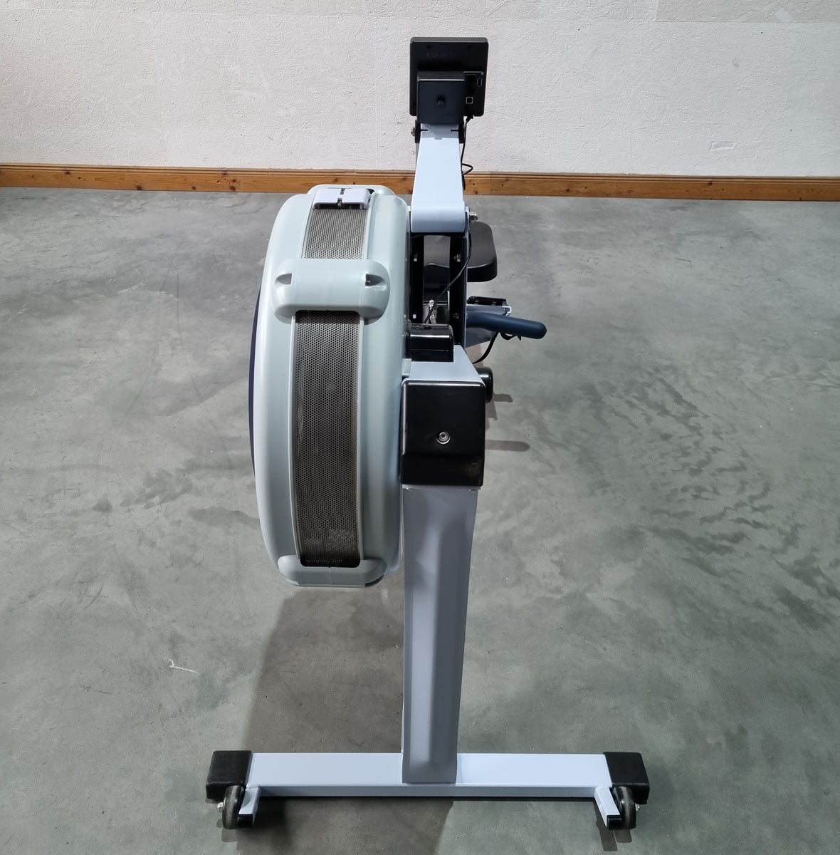 Concept2 Rudergerät mit PM5 Monitor - Farbe Blau - gebraucht - geprüfter Zustand