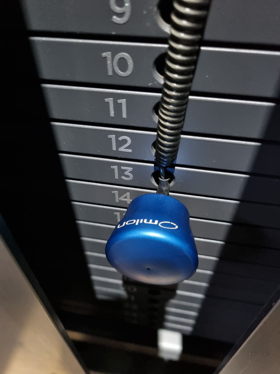 Milon Milcanic biceps machine, biceps arm curl machine, arm curler, rotating handles, silver frame, used - display piece - top condition
