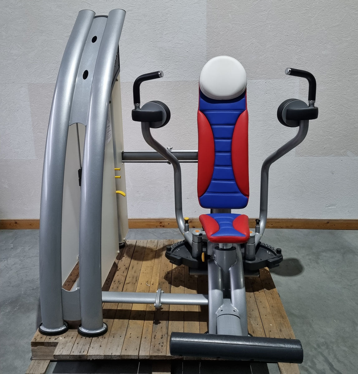 SportsArt Butterfly Dual S933 A933 N933, Pec Fly, frame color silver, used - refurbished condition