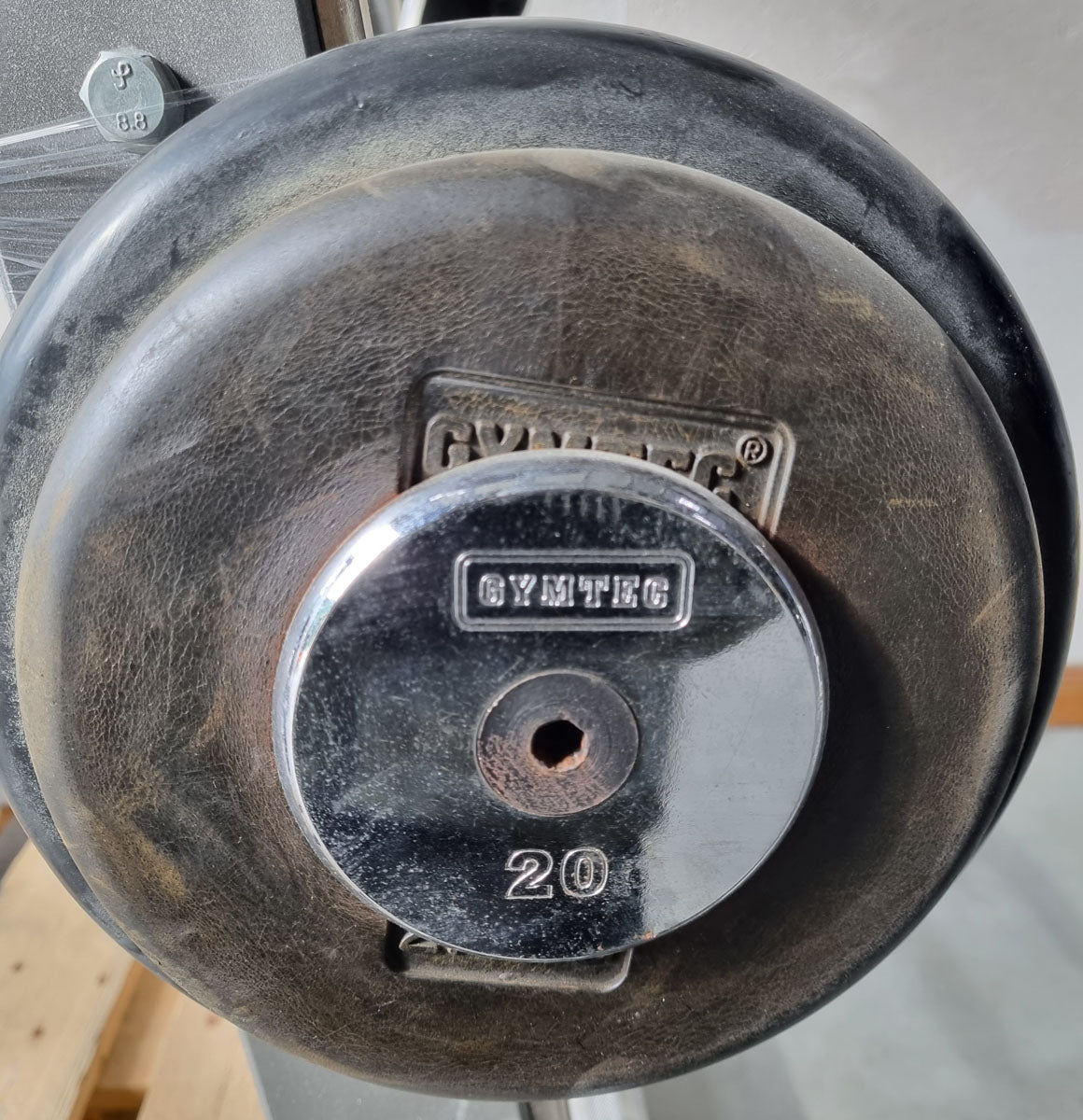 Barbell compact set 12.5 kg to 32.5 kg in 2.5 kg increments, 9 pieces in total, similar to SZ barbells, including stand from Gymleco, stand color silver, used