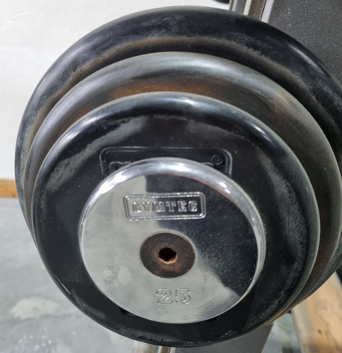 Barbell compact set 12.5 kg to 35 kg in 2.5 kg increments, 10 pieces in total, similar to SZ barbells, including stand from Gymleco, stand color silver, used