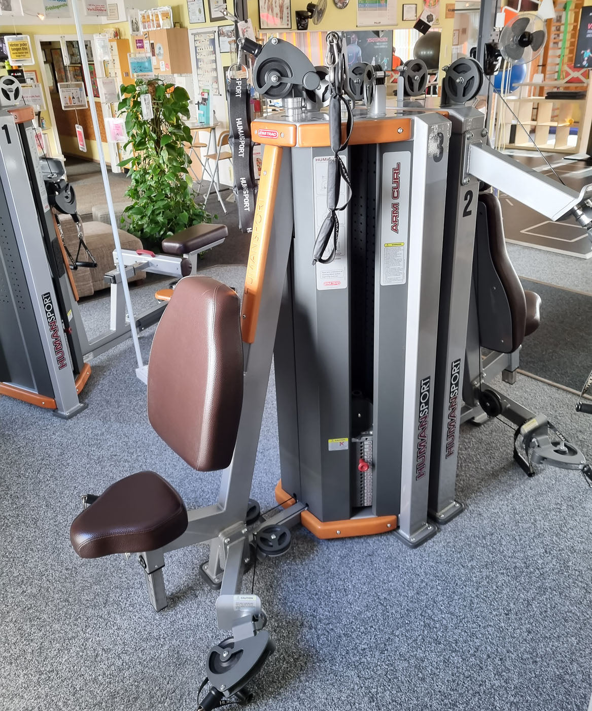 StarTrac Human Sports Line circuit, 6 strength machines in a set, used, refurbished condition