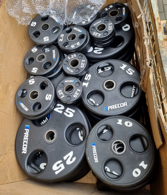 Precor weight plates, PU polyurethane rubberized, 937.5 kg gripper, Olympia 50 mm, only 3 years old, black, used - good condition