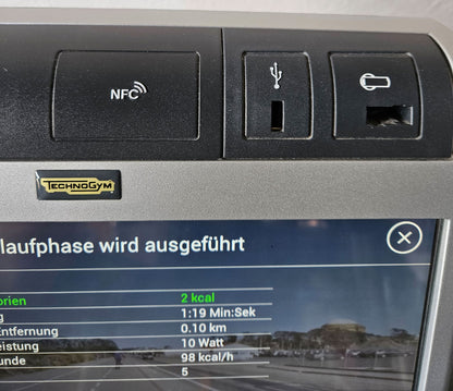 Technogym Crossover ähnlich Wave Excite Line Stepper Inliner Ski  Ellipsentrainer, Unity Touch Display, gebraucht - überholter Zustand