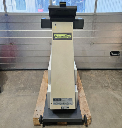 TechnoGym Steprace Stepper mit Polar, grau, gebraucht