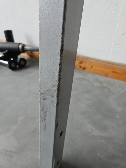 TechnoGym 2x Kabelzug, Cable Crossover, Seilzug von oben und unten, Silverline, Oldschool, Rahmenfarbe Silber, gebraucht - mit Gebrauchsspuren
