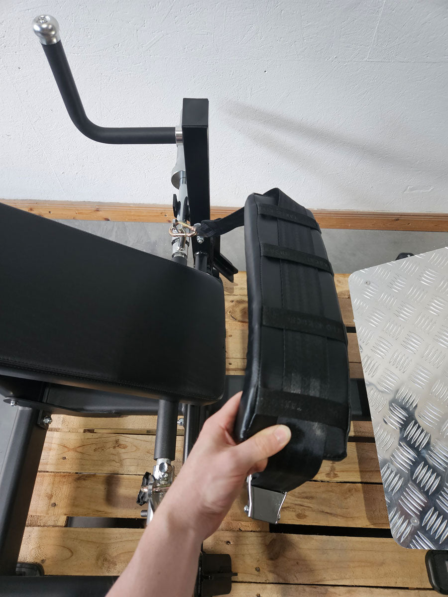 DankSport Hip Thrusts Maschine - Gluteusmaschine - Glute Trainer - Pomaschine Plate loaded Kraftgerät für Gesäßmuskel - Schwarz - NEU