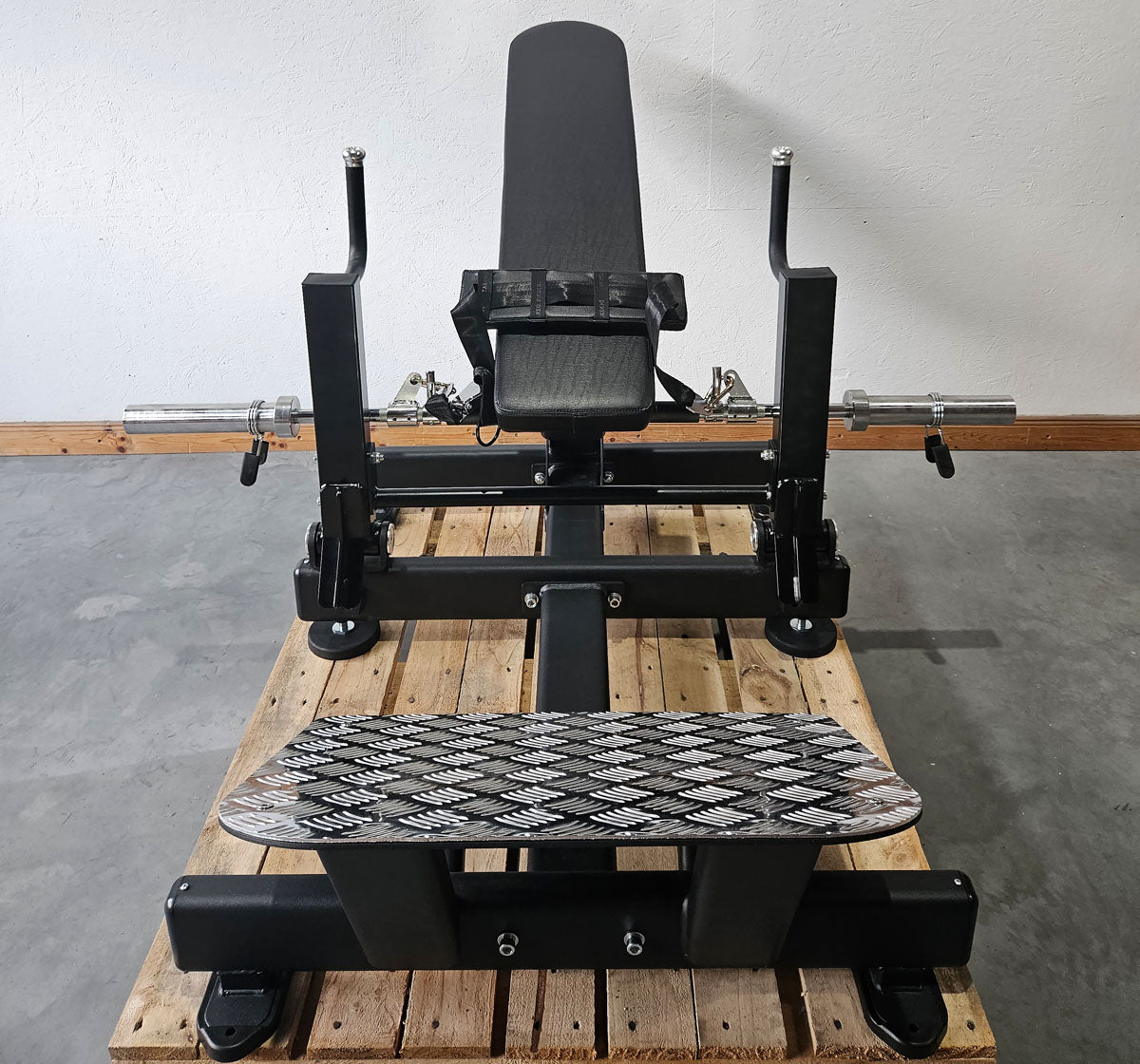 DankSport Hip Thrusts Maschine - Gluteusmaschine - Glute Trainer - Pomaschine Plate loaded Kraftgerät für Gesäßmuskel - Schwarz - NEU