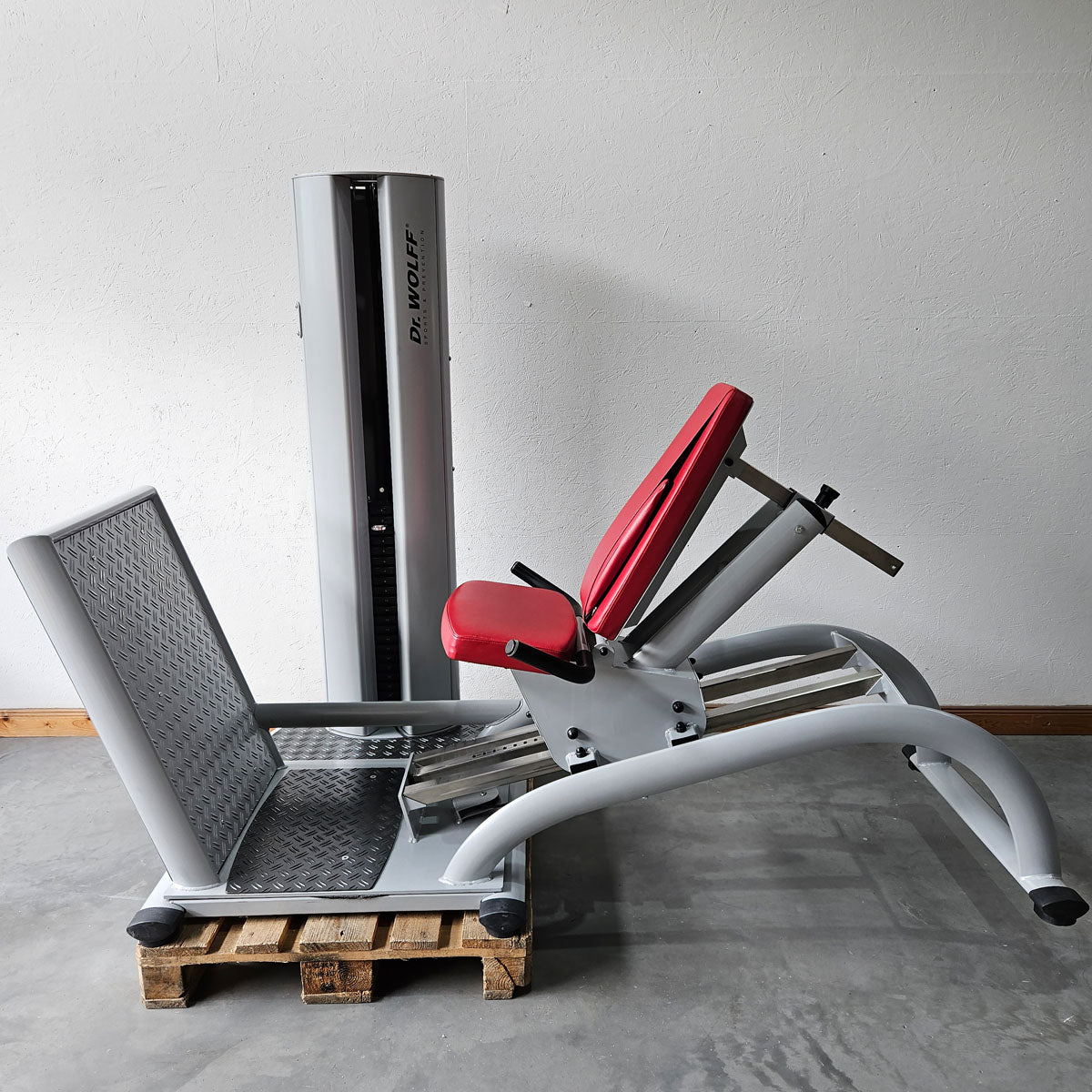 Dr. Wolff Leg Press 806 Variant XS - extra space-saving design, similar to functional press, device from prevention park, frame color silver, used - refurbished condition