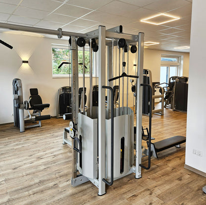 DankSport 5 Stationenturm, 5 Stack Multi Station Tower, 1x Latzug, 1x Rudern, 1x Seilzug von Oben, 2x Kabelzug höhenverstellbar = Cable Crossover - 120 und 100kg Gewichtsblöcke - Silber und Schwarz - NEU