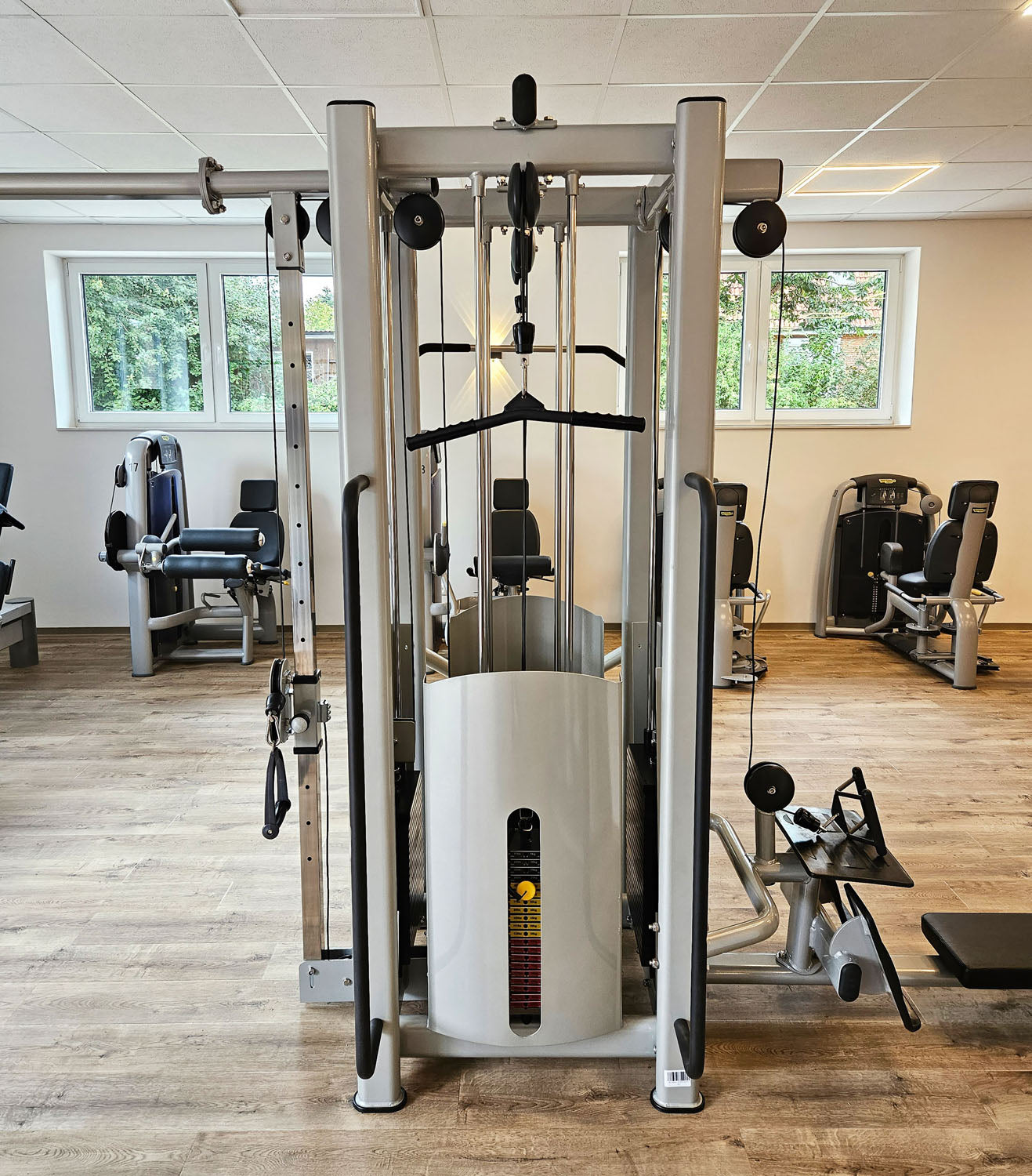 DankSport 5 Stationenturm, 5 Stack Multi Station Tower, 1x Latzug, 1x Rudern, 1x Seilzug von Oben, 2x Kabelzug höhenverstellbar = Cable Crossover - 120 und 100kg Gewichtsblöcke - Silber und Schwarz - NEU