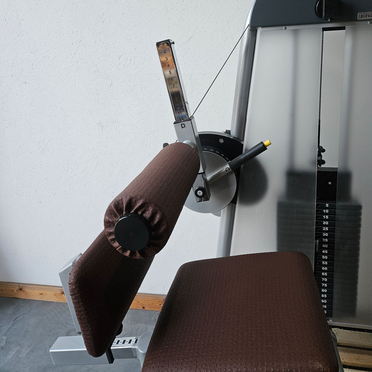 Proxowell or Proxomed back flexion, abdominal machine, back curl, abdominal crunch, 100kg weight block, Compass or C-Well series, frame color silver, used - refurbished condition
