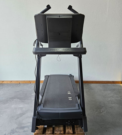 Freemotion Fitness Laufband i10.9 Incline Trainer Treadmill i11.9 , extreme Steigung bis 30% möglich, Baujahr 2019 - Top Zustand