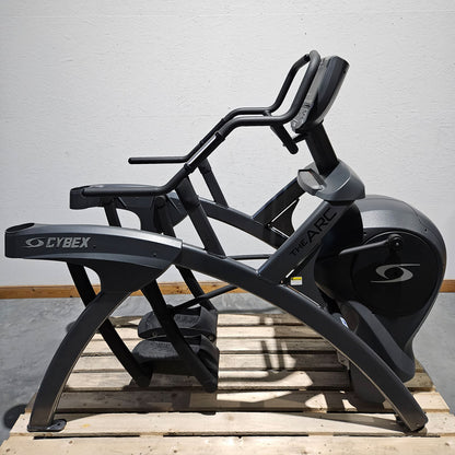 Cybex Arc Trainer 750A Lower Body, cross trainer, elliptical trainer with height-adjustable ramp, stepper, LED display, frame color anthracite, used - refurbished condition