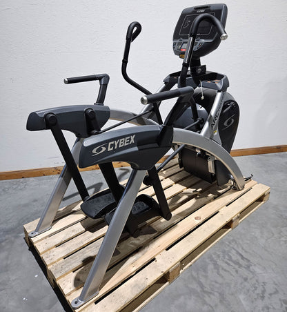 Cybex Arc Trainer 771AT Total Body, cross trainer, elliptical trainer with height-adjustable ramp, stepper, LED and touch display, frame color silver, used - refurbished condition
