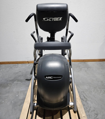 Cybex Arc Trainer 771AT Total Body, cross trainer, elliptical trainer with height-adjustable ramp, stepper, LED and touch display, frame color silver, used - refurbished condition