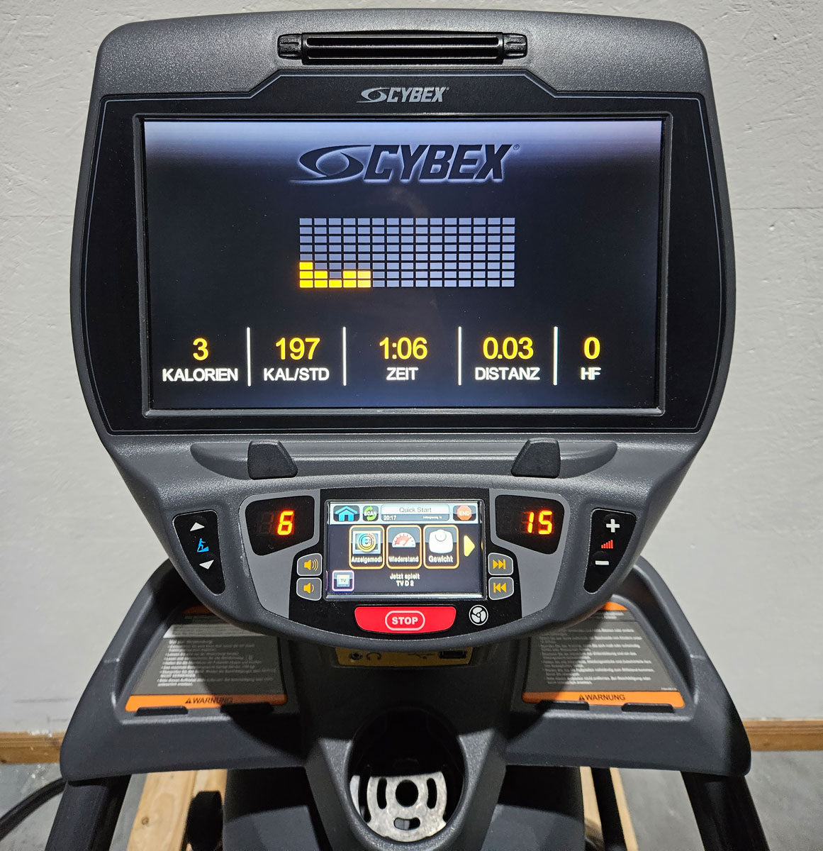 Cybex Arc Trainer 772AT Total Body, cross trainer, elliptical trainer with height-adjustable ramp, stepper, touch display with TV, frame color anthracite, used - refurbished condition