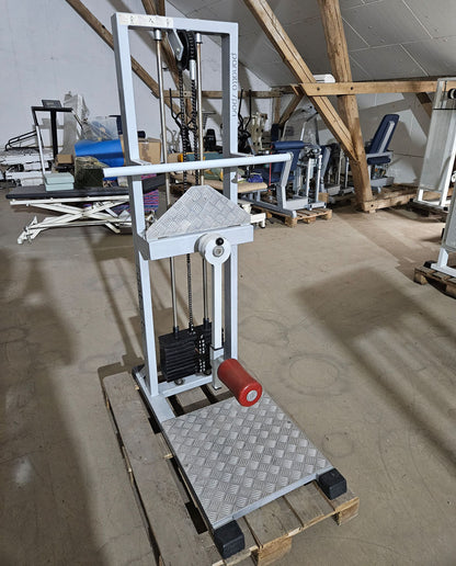 Panatta Multihip, Kickmaschine, Hüftpendel, Oldschool Bodybuilding Kraftgerät, Rahmenfarbe Silber, gebraucht mit Gebrauchsspuren