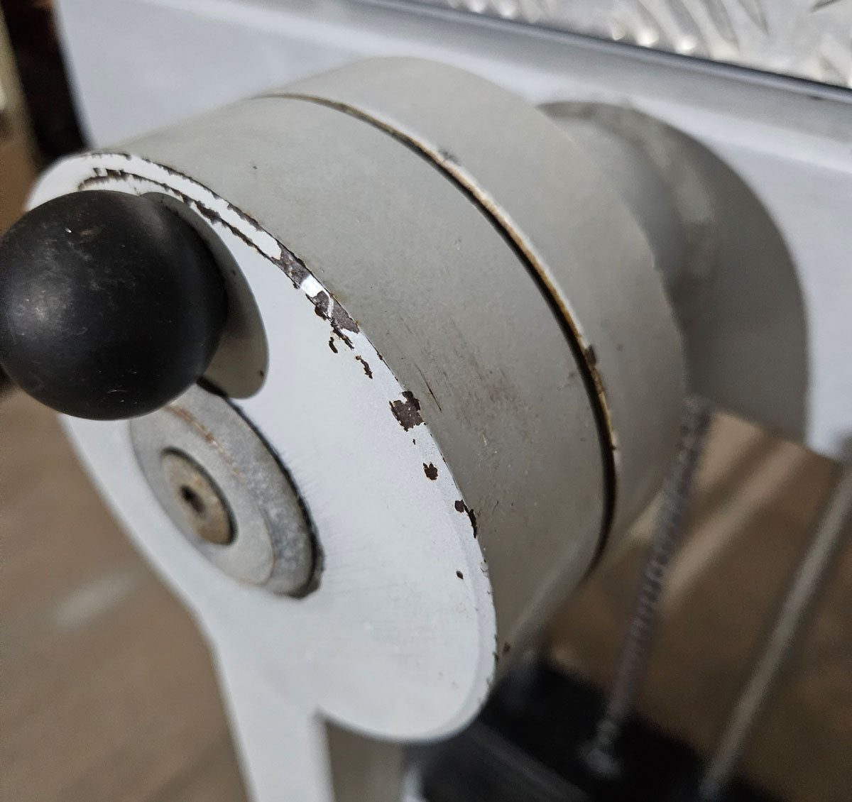 Panatta Multihip, Kickmaschine, Hüftpendel, Oldschool Bodybuilding Kraftgerät, Rahmenfarbe Silber, gebraucht mit Gebrauchsspuren