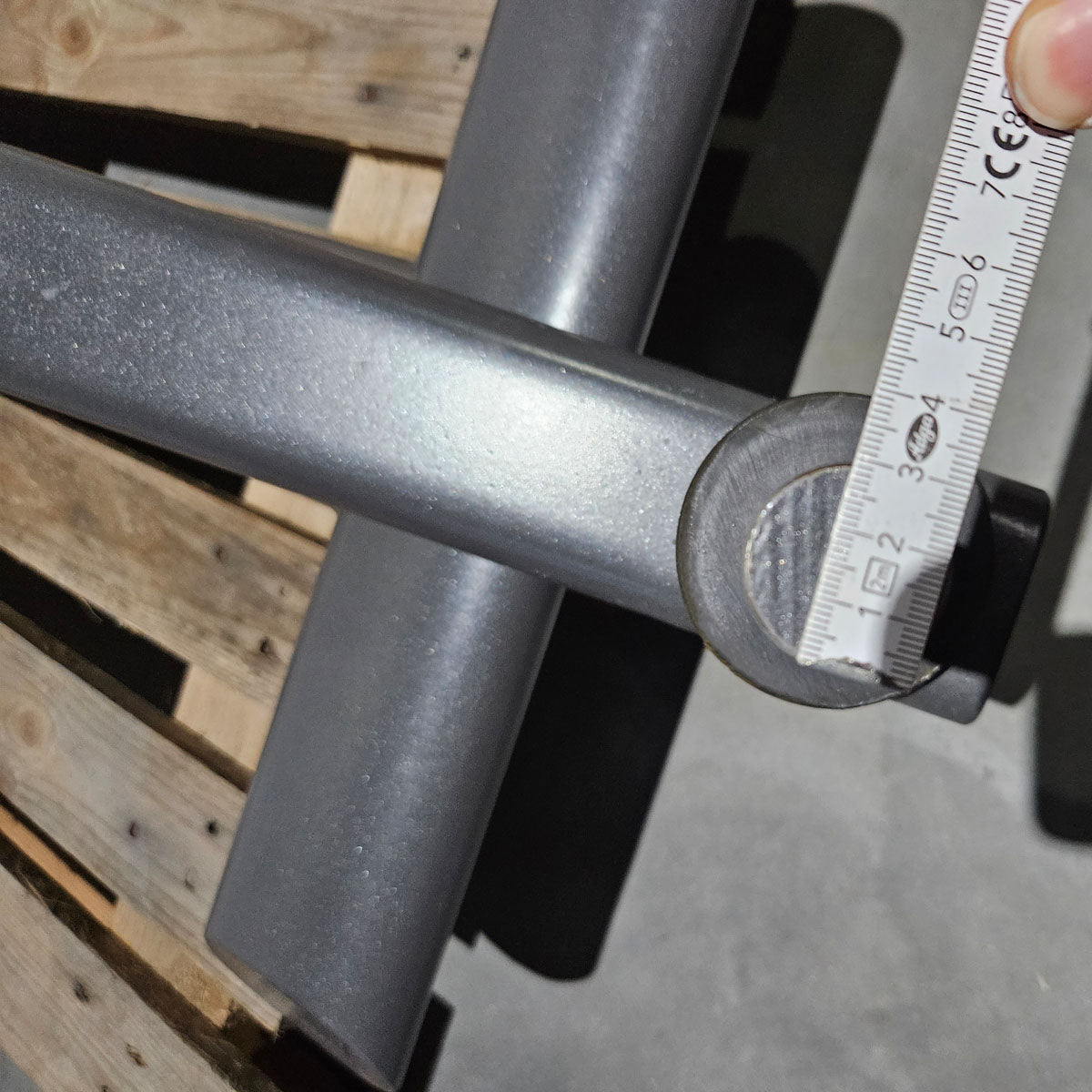 Bauchmaschine Plate loaded,  Bauchbank, Sit Up Ab Crunch Bench, Crunchstuhl T 500, Teuwsen Sportgerät, Rahmenfarbe Anthrazit, gebrauchter - überholter Zustand