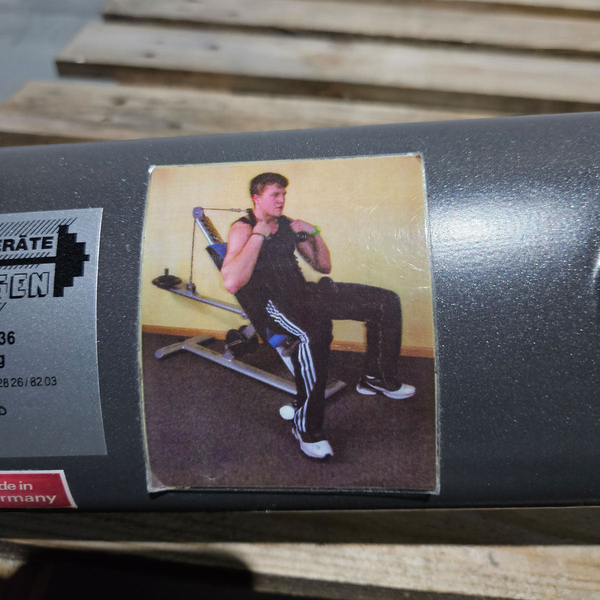 Bauchmaschine Plate loaded,  Bauchbank, Sit Up Ab Crunch Bench, Crunchstuhl T 500, Teuwsen Sportgerät, Rahmenfarbe Anthrazit, gebrauchter - überholter Zustand