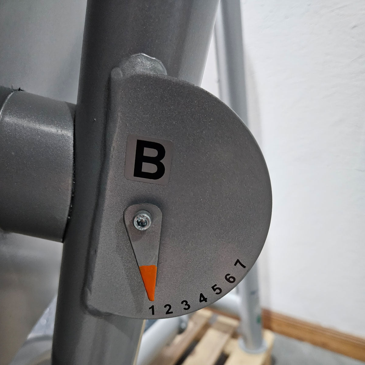 Proxowell bzw Proxomed Ab-Adduktor Kombi, Abduktoren und Adduktoren 2 in 1 Kombigerät, Compass bzw C-Well Serie, Rahmenfarbe Silber, gebraucht - überholter Zustand