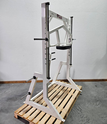 Astro Sport Multipresse für Kniebeugen, geführt, Squat Smith Machine, Oldschool Bodybuilding, Rahmenfarbe Weiß, gebraucht - überholter Zustand