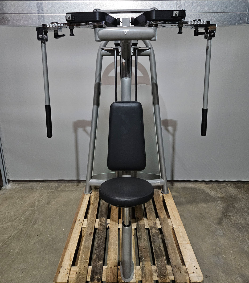 AS Sport bzw Proxowell Butterfly und Reverse, 2 in 1 KOMBIMASCHINE, Brust-Haltungsstabilisator, Rahmenfarbe Silber, gebraucht - überholter Zustand