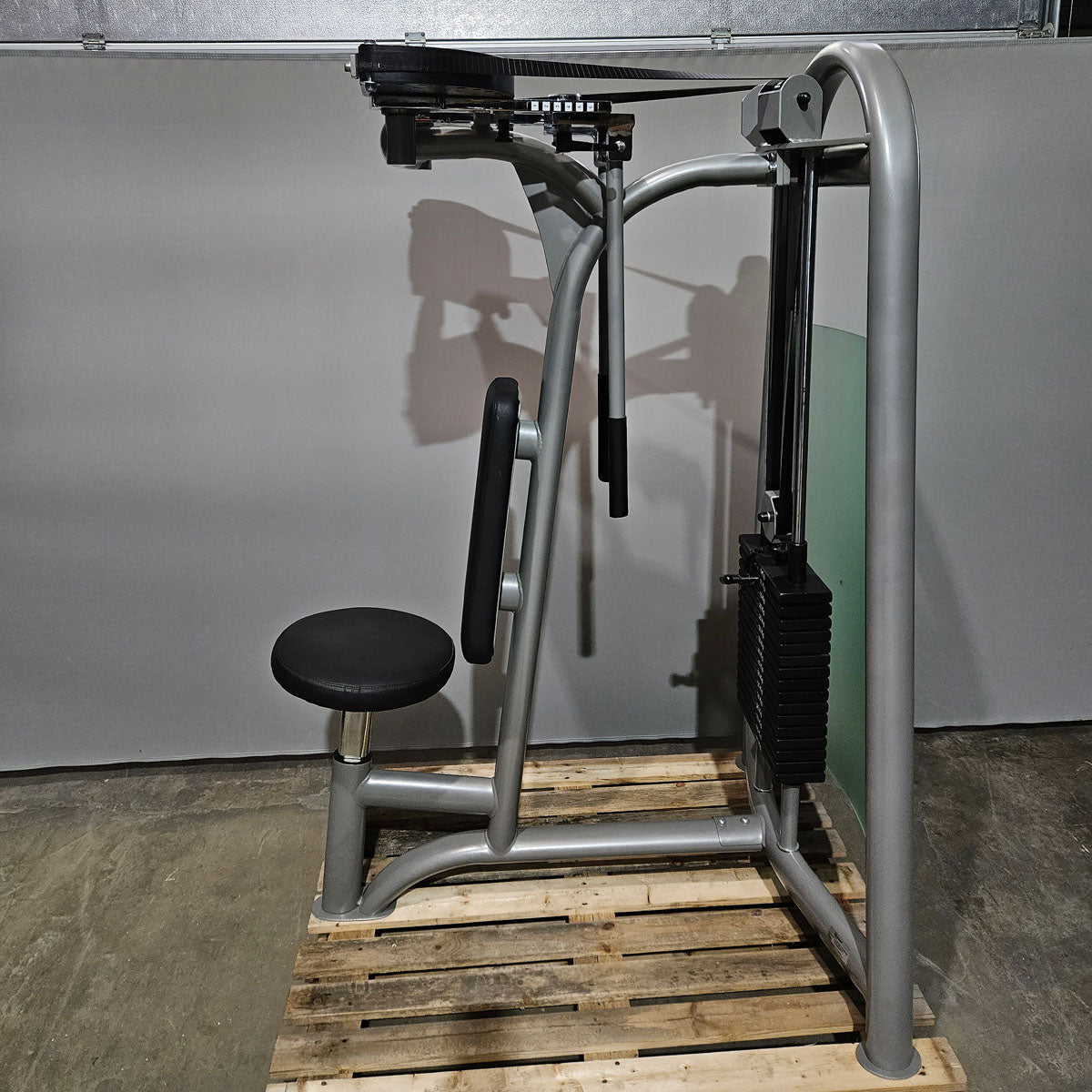 AS Sport bzw Proxowell Butterfly und Reverse, 2 in 1 KOMBIMASCHINE, Brust-Haltungsstabilisator, Rahmenfarbe Silber, gebraucht - überholter Zustand