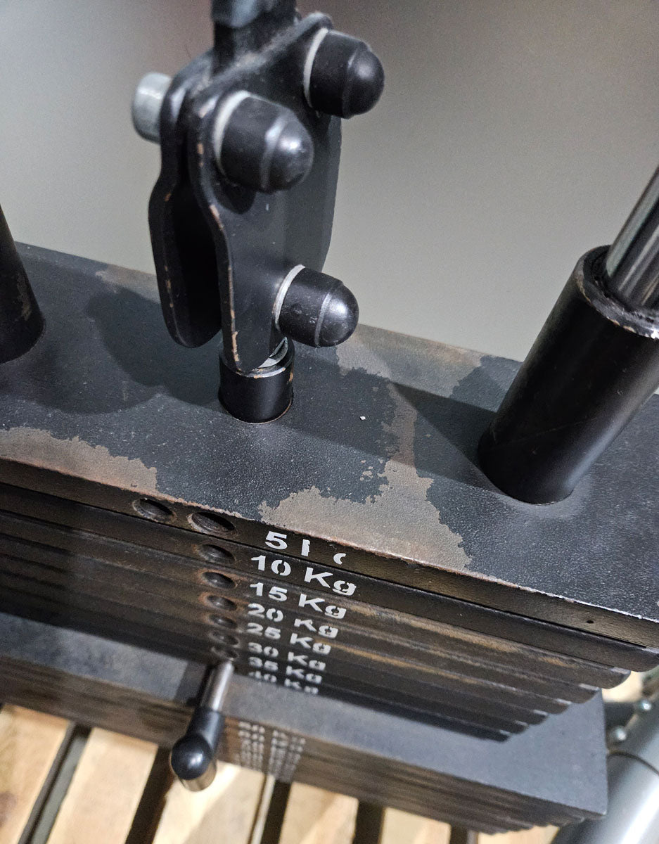 AS Sport bzw Proxowell Bankdrückmaschine, Brustpresse, Chestpress, Rahmenfarbe Silber, gebraucht mit Gebrauchsspuren