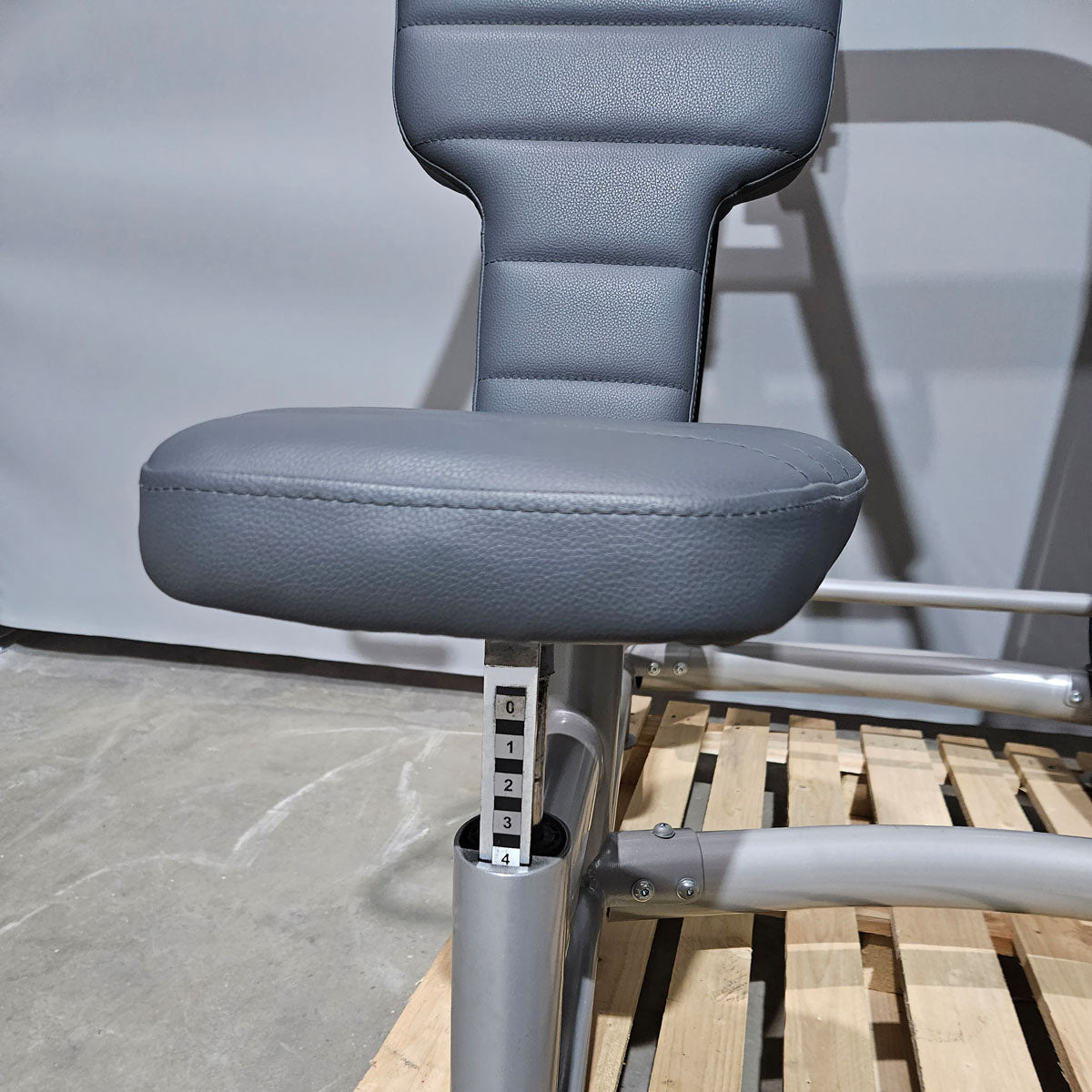 AS Sport bzw Proxowell Schulterpresse, Shoulder Press, Overhead Press, Rahmenfarbe Silber,  gebraucht - überholter Zustand
