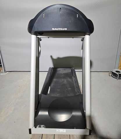 Nautilus Laufband NTR 800, Ausstellungsstück - guter gebrauchter Zustand
