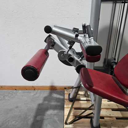 Life Fitness Seated Leg Curl, Signature Series, 135kg Weight Block, Silver Frame, Used - Refurbished Condition