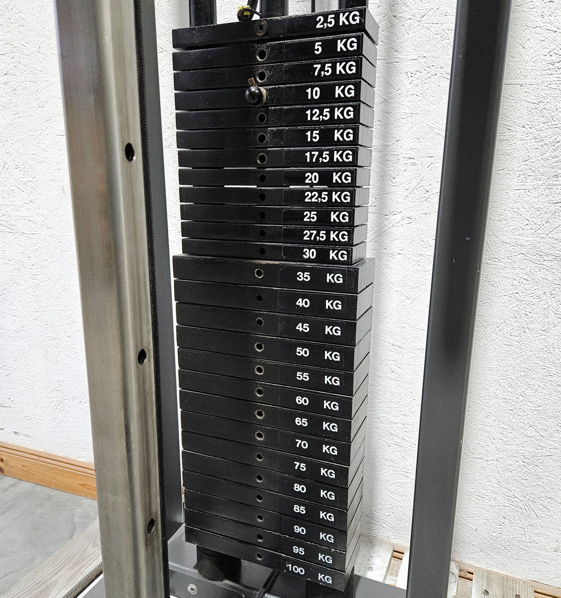 Cable pulley height adjustable, cable pulley, pulling device 100 kg, Teuwsen Sportgeräte, frame anthracite, used - tested condition