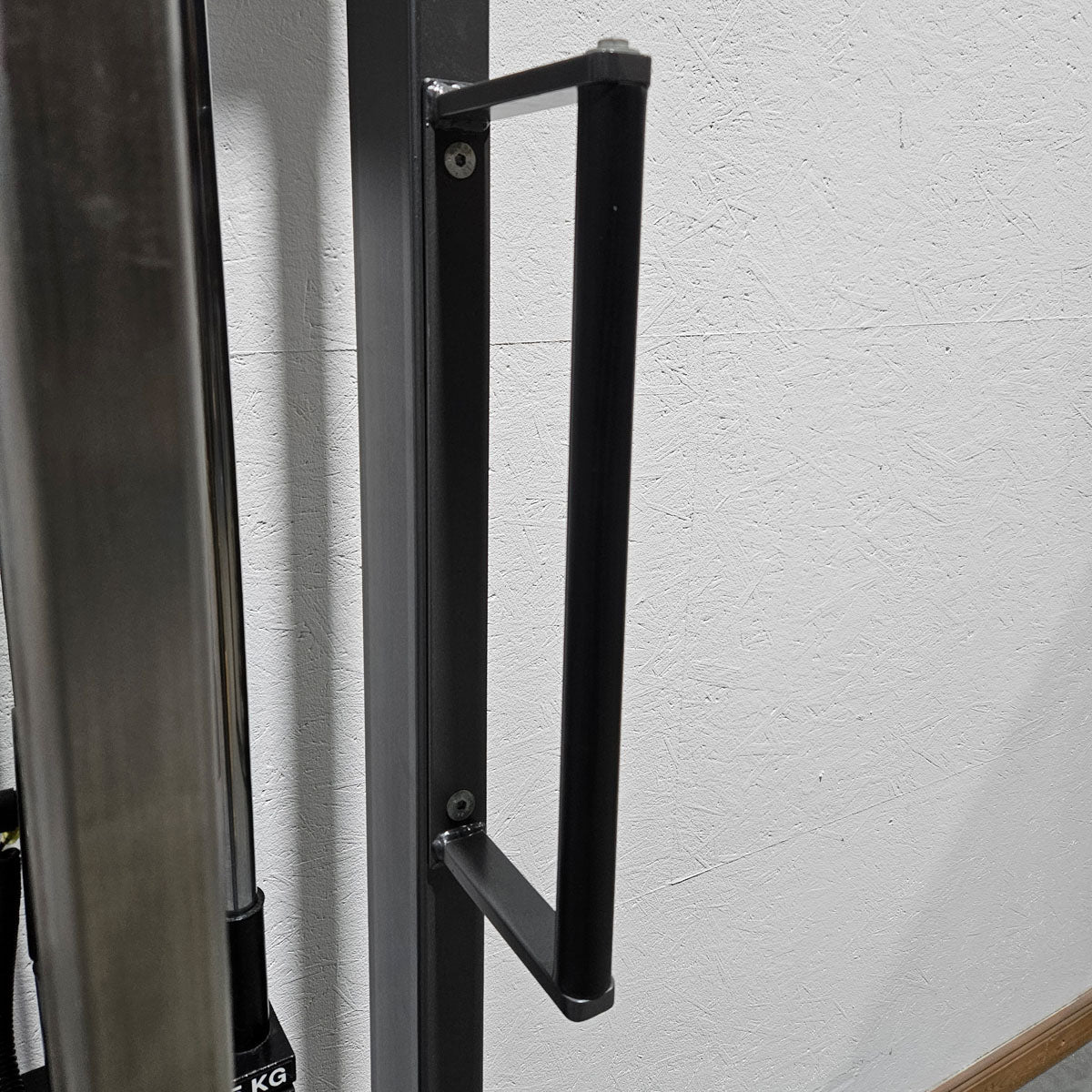 Cable pulley height adjustable, cable pulley, pulling device 100 kg, Teuwsen Sportgeräte, frame anthracite, used - tested condition